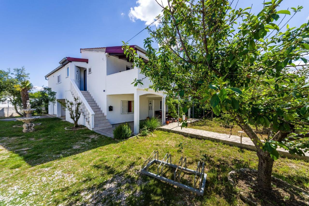 Apartments With A Parking Space Nin, Zadar - 10414 Bagian luar foto