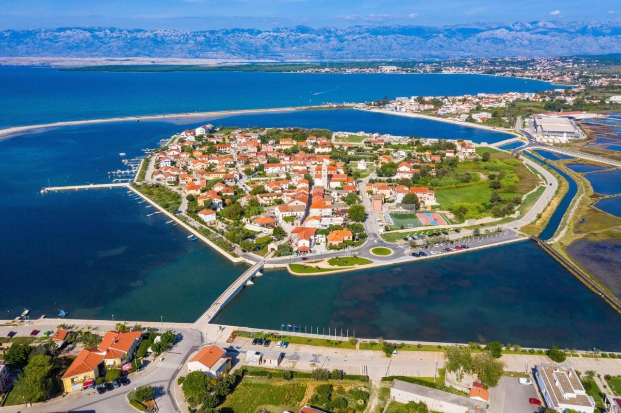 Apartments With A Parking Space Nin, Zadar - 10414 Bagian luar foto